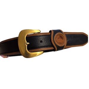 Dooney & Bourke All Weather Leather Belt Black Gold Tone Buckle XS 22-24 Dooney & Bourke All Weather Leather Belt Black Gold Tone  main image 4